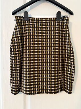 Argyle Mini Skirt in Black and Olive